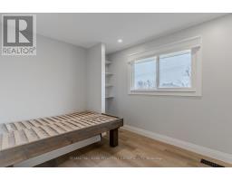 Upper - 20 Ottaway Avenue, Barrie, ON L4M2W7 Photo 14