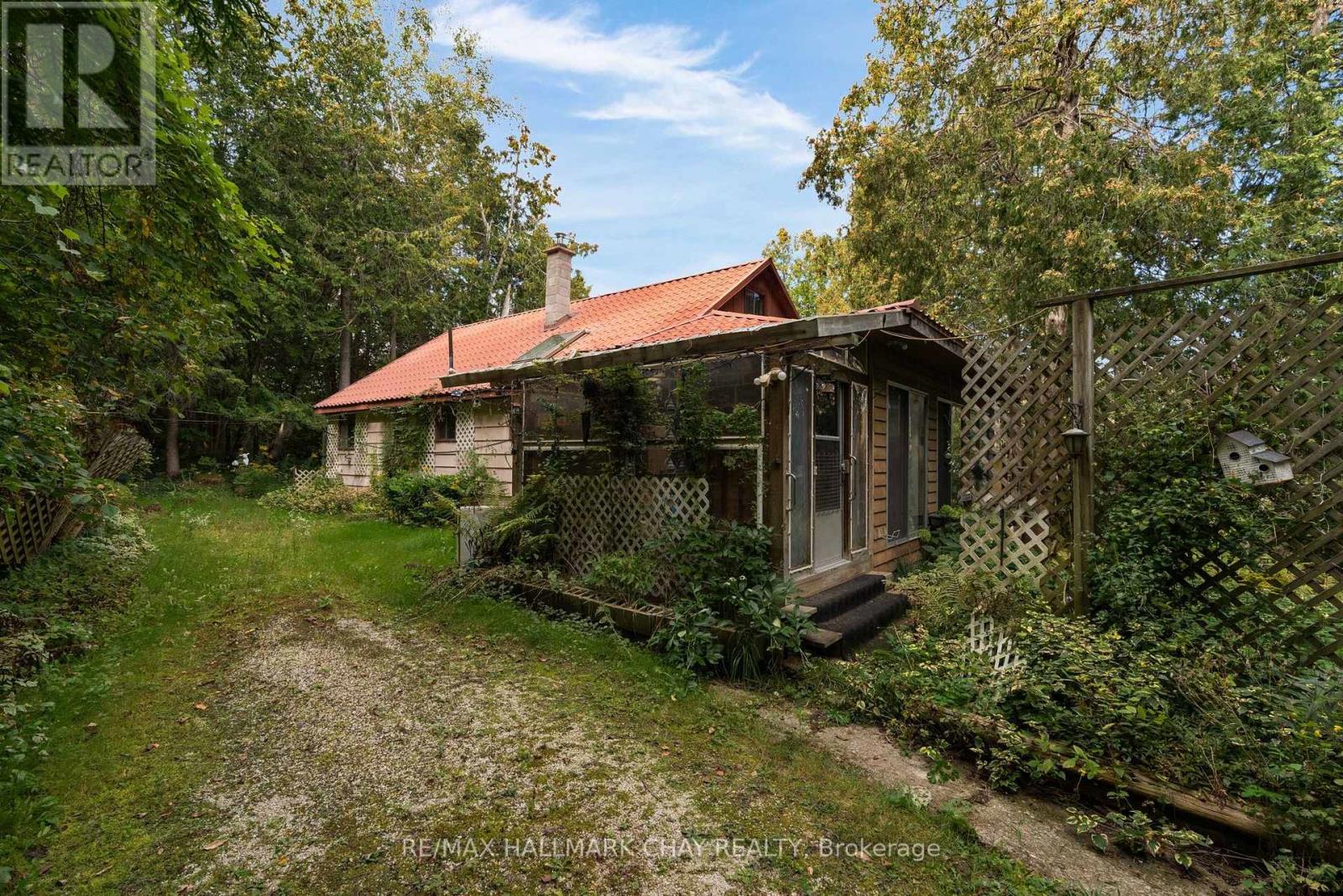 8051 COUNTY ROAD 9 - 3