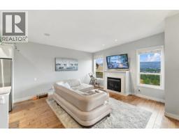 Family room - 2421 Glacier Court Unit# 6, Kelowna, BC V1V3A6 Photo 8
