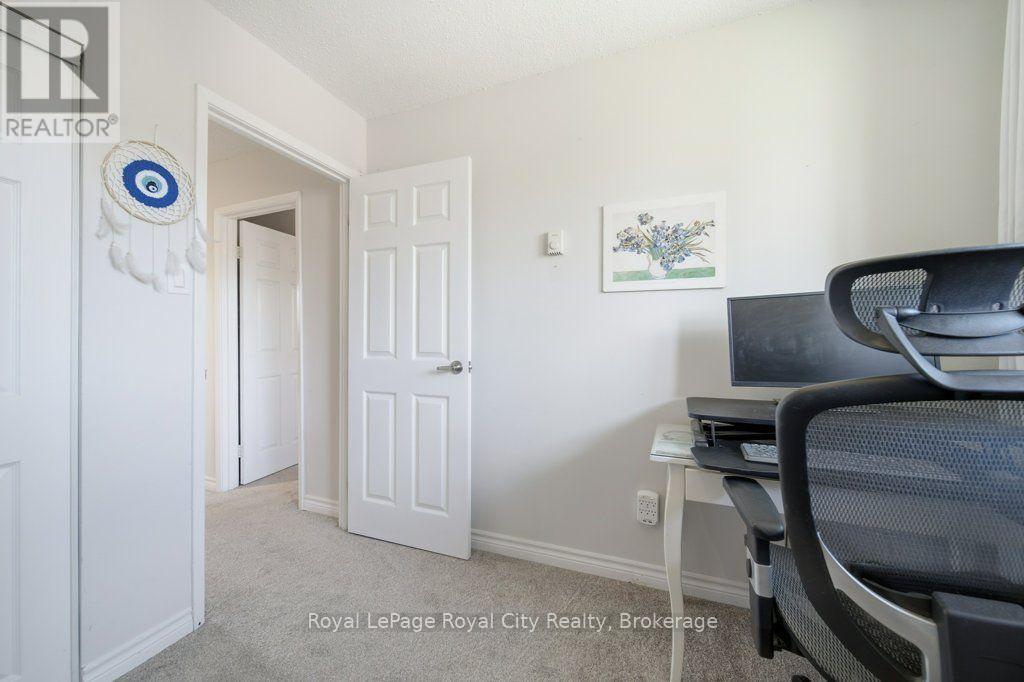 #31 35 RHONDA ROAD - Image 23