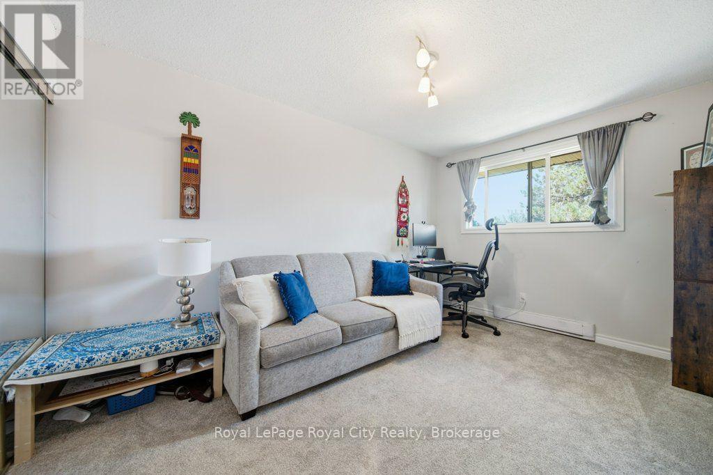 #31 35 RHONDA ROAD - 24