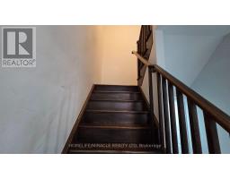 19 Belgium Crescent, Brampton, ON L7A4R2 Photo 11