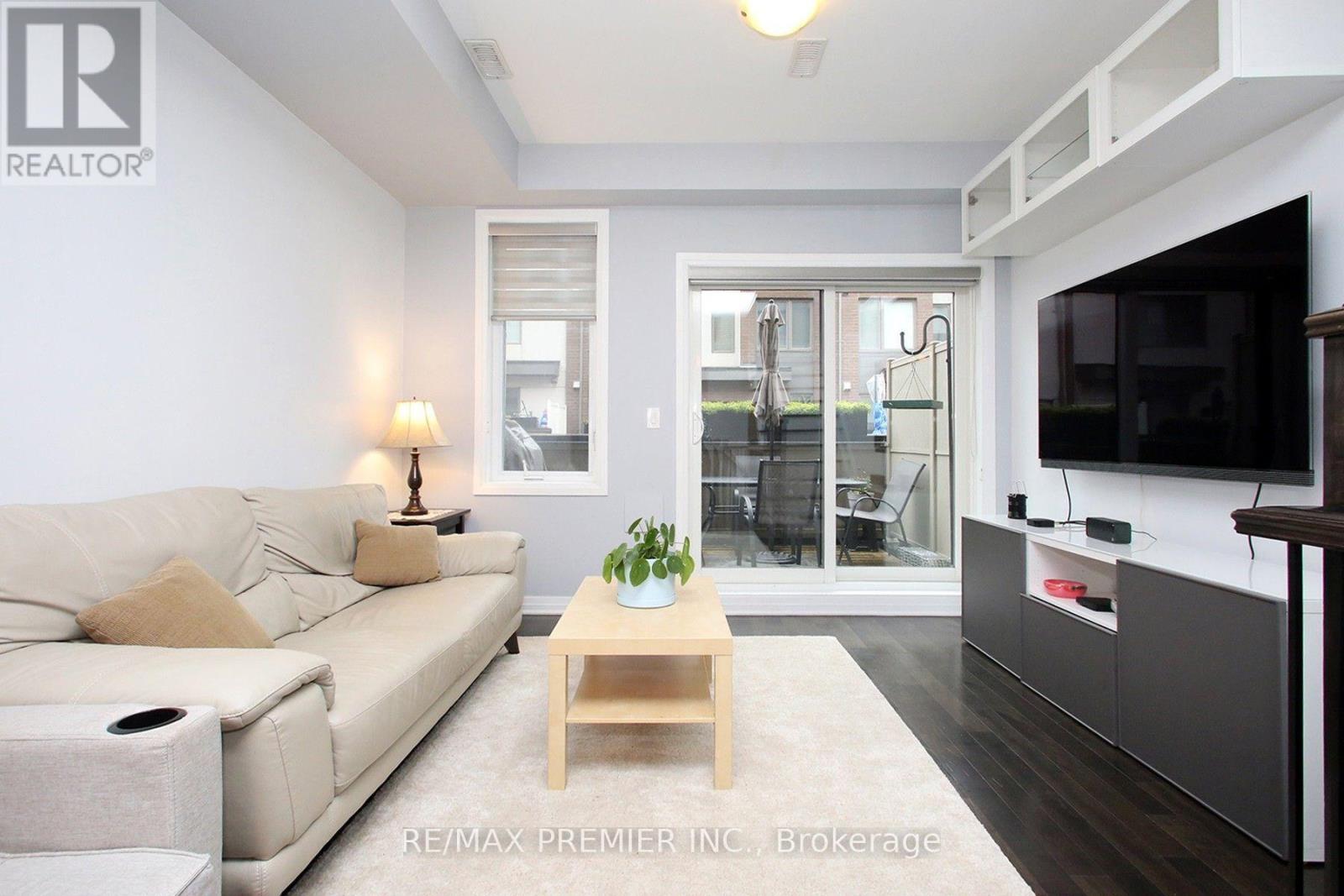 152 FREDERICK TISDALE DRIVE - 6