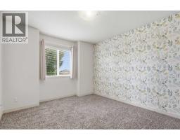 95 Inglewood Drive, Red Deer, AB T4R0B2 Photo 13