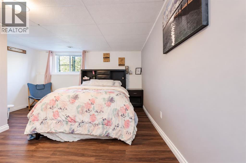 1101 Redlow Drive - Image 28