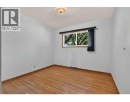 3819 Charleswood Drive Nw, Calgary, AB T3A0T5 Photo 20