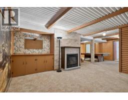 3819 Charleswood Drive Nw, Calgary, AB T3A0T5 Photo 28