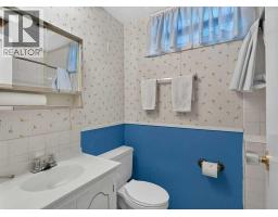 3819 Charleswood Drive Nw, Calgary, AB T3A0T5 Photo 33