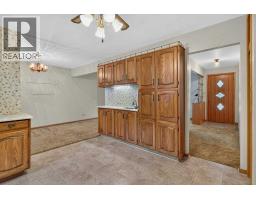 Storage - 3819 Charleswood Drive Nw, Calgary, AB T3A0T5 Photo 16