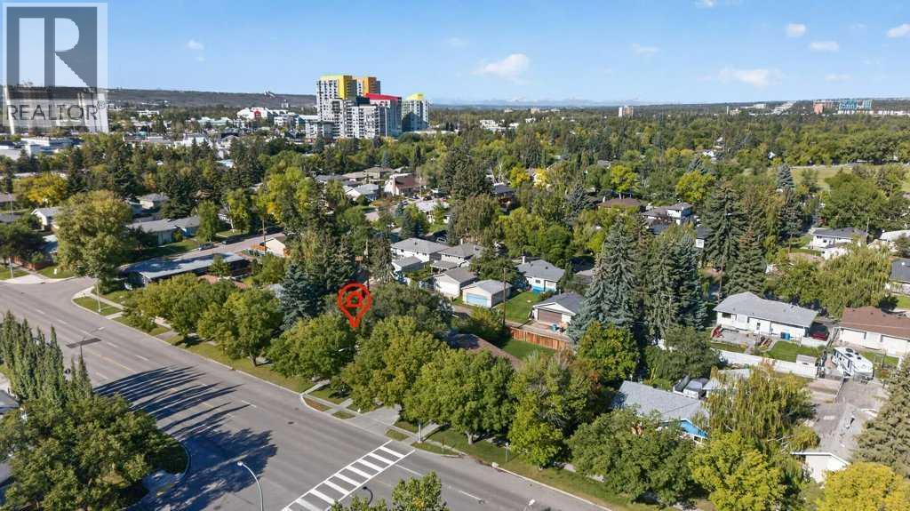 3819 Charleswood Drive NW - 45