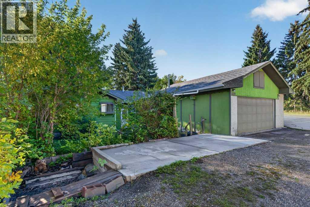 3819 Charleswood Drive NW - 40