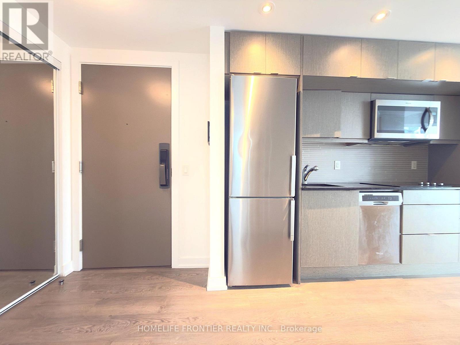 #2711 10 YORK STREET - 5