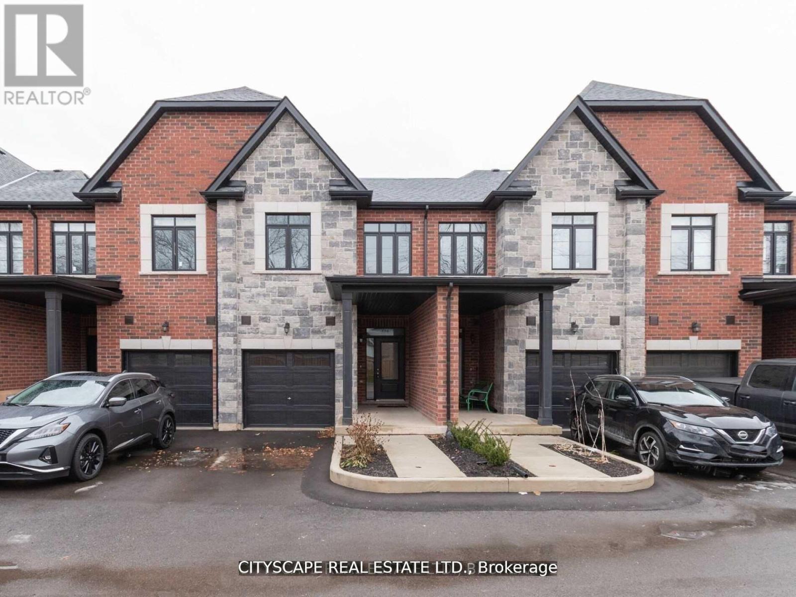 Photo of 583 Wedgewood Drive