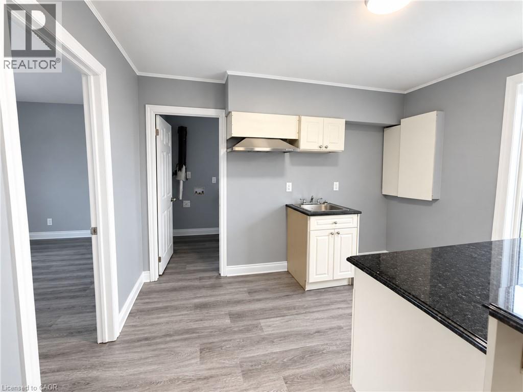 491 E MAIN Street Unit# Unit B — photo 3