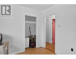 69 Byrd Avenue thumbnail 10