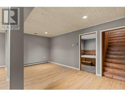 40 Monument Road thumbnail 26