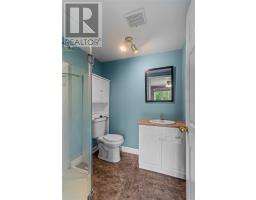 40 Monument Road thumbnail 34