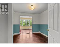 40 Monument Road thumbnail 20