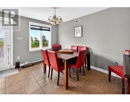 86 Hollyberry Drive thumbnail 13