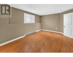 86 Hollyberry Drive thumbnail 33