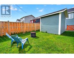 86 Hollyberry Drive thumbnail 42