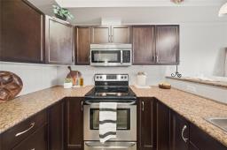 404 100 Creek Bend Road, Winnipeg, MB R2N0G1 Photo 11