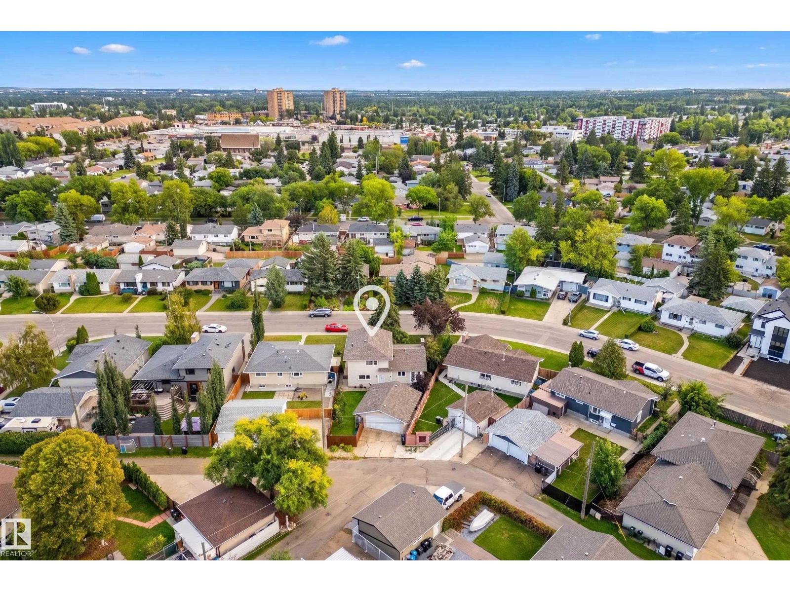 8818 161 ST NW - 47