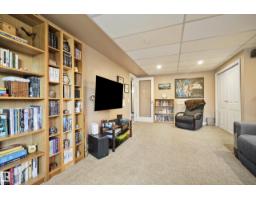 8818 161 St Nw, Edmonton, AB T5R2L2 Photo 18