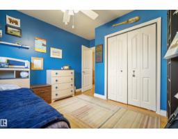 8818 161 St Nw, Edmonton, AB T5R2L2 Photo 32