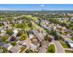 8818 161 St Nw, Edmonton, AB T5R2L2 Photo 46