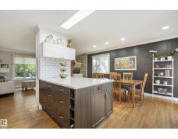 Recreation room - 8818 161 St Nw, Edmonton, AB T5R2L2 Photo 9
