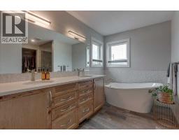 29 Longmire Close, Red Deer, AB T4R0S7 Photo 27