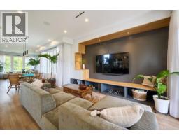 449 E 15th Street, North Vancouver, BC V7L2R9 Photo 9