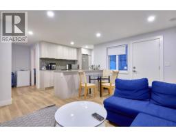 449 E 15th Street, North Vancouver, BC V7L2R9 Photo 29