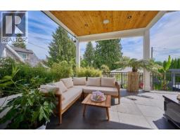 449 E 15th Street, North Vancouver, BC V7L2R9 Photo 16