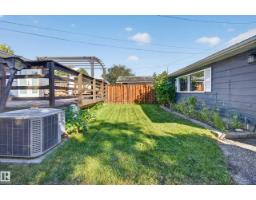 Bedroom 3 - 9401 98 St, Fort Saskatchewan, AB T8L1T2 Photo 8