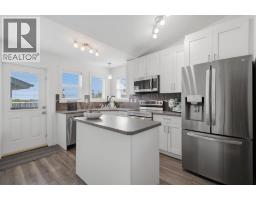 4pc Bathroom - 25 Richfield Crescent, Sylvan Lake, AB T4S0K1 Photo 8