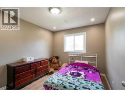 9424 123 Avenue, Grande Prairie, AB T8V5Y5 Photo 10