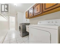 19 Amberwood Crescent, Ottawa, ON K2E7B7 Photo 18