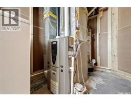 1601 Lacon Street, Regina, SK S4N1Z5 Photo 30