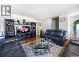 4pc Ensuite bath - 511 Coad Crescent, Saskatoon, SK S7R0A7 Photo 9