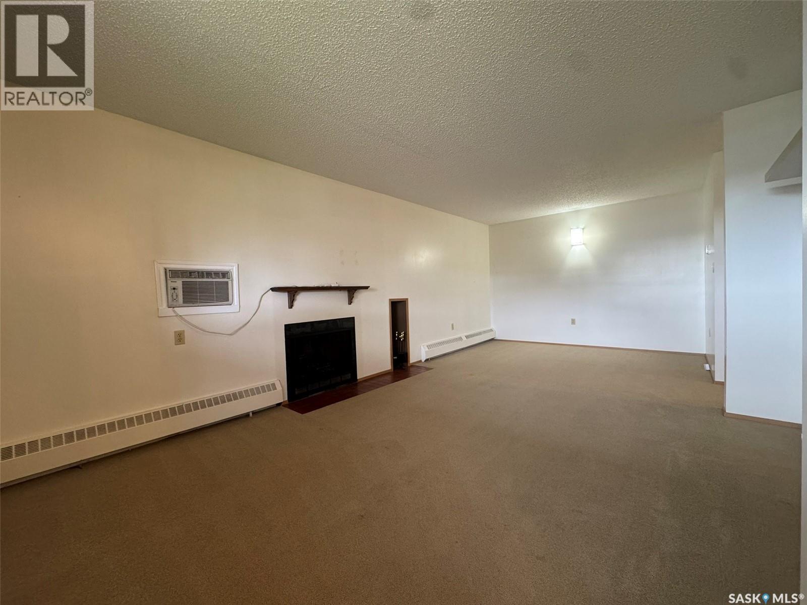 #415 67 Wood Lily DRIVE - 2