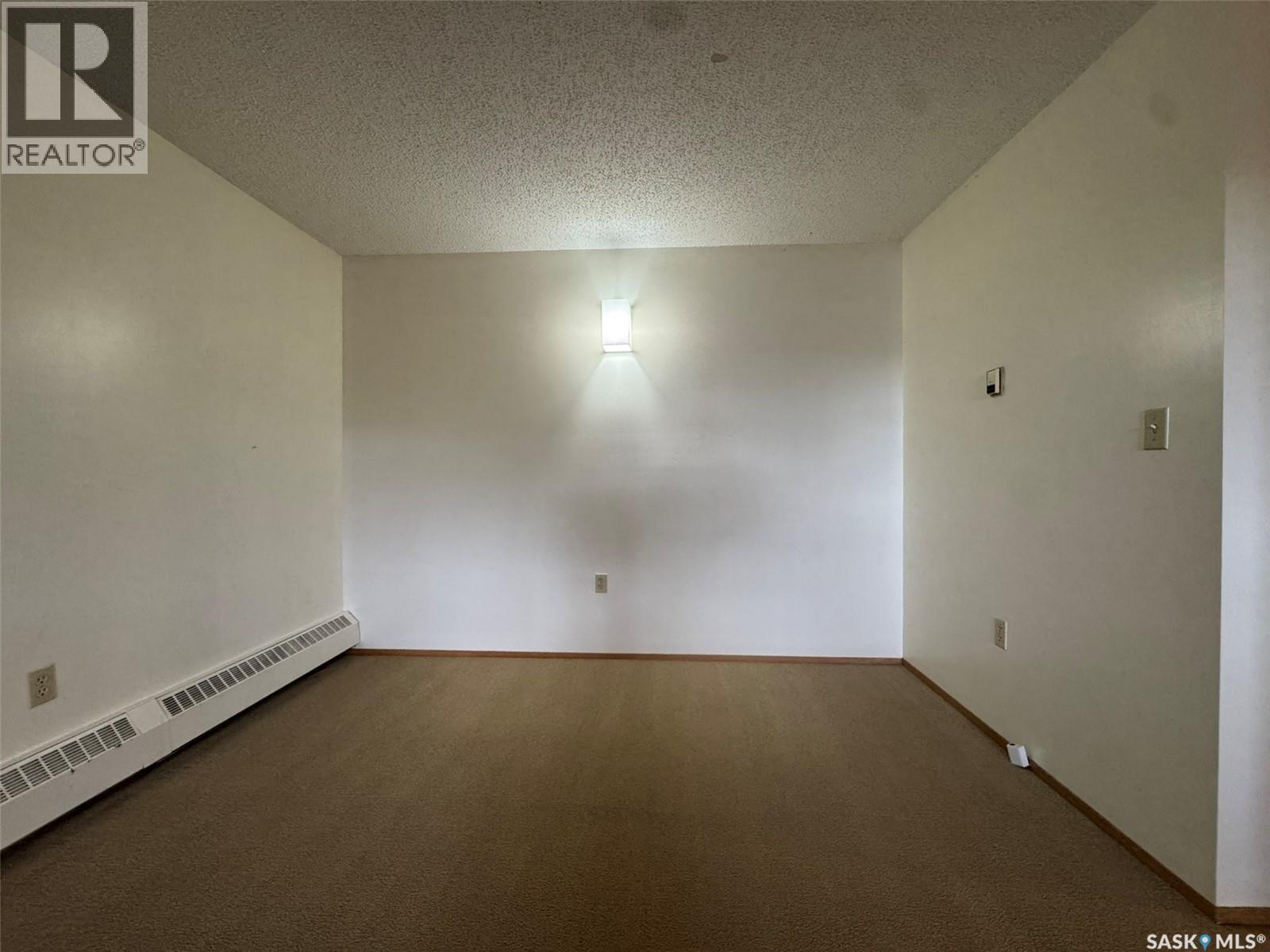 #415 67 Wood Lily DRIVE - 5