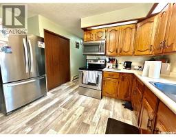 Living room - Cragg Home Quarter, Arborfield Rm No  456, SK S0E0A0 Photo 8