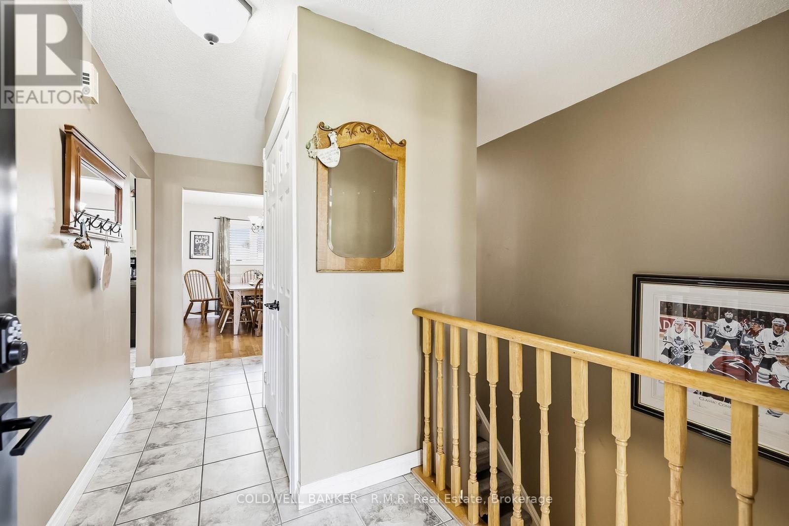 25 CEDAR COURT - 6