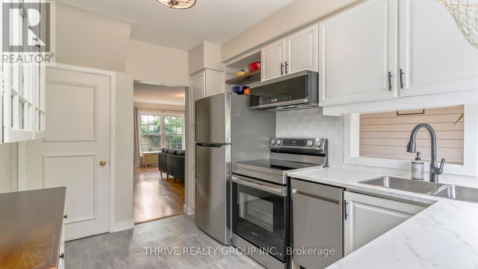#67 1220 ROYAL YORK ROAD - Image 14