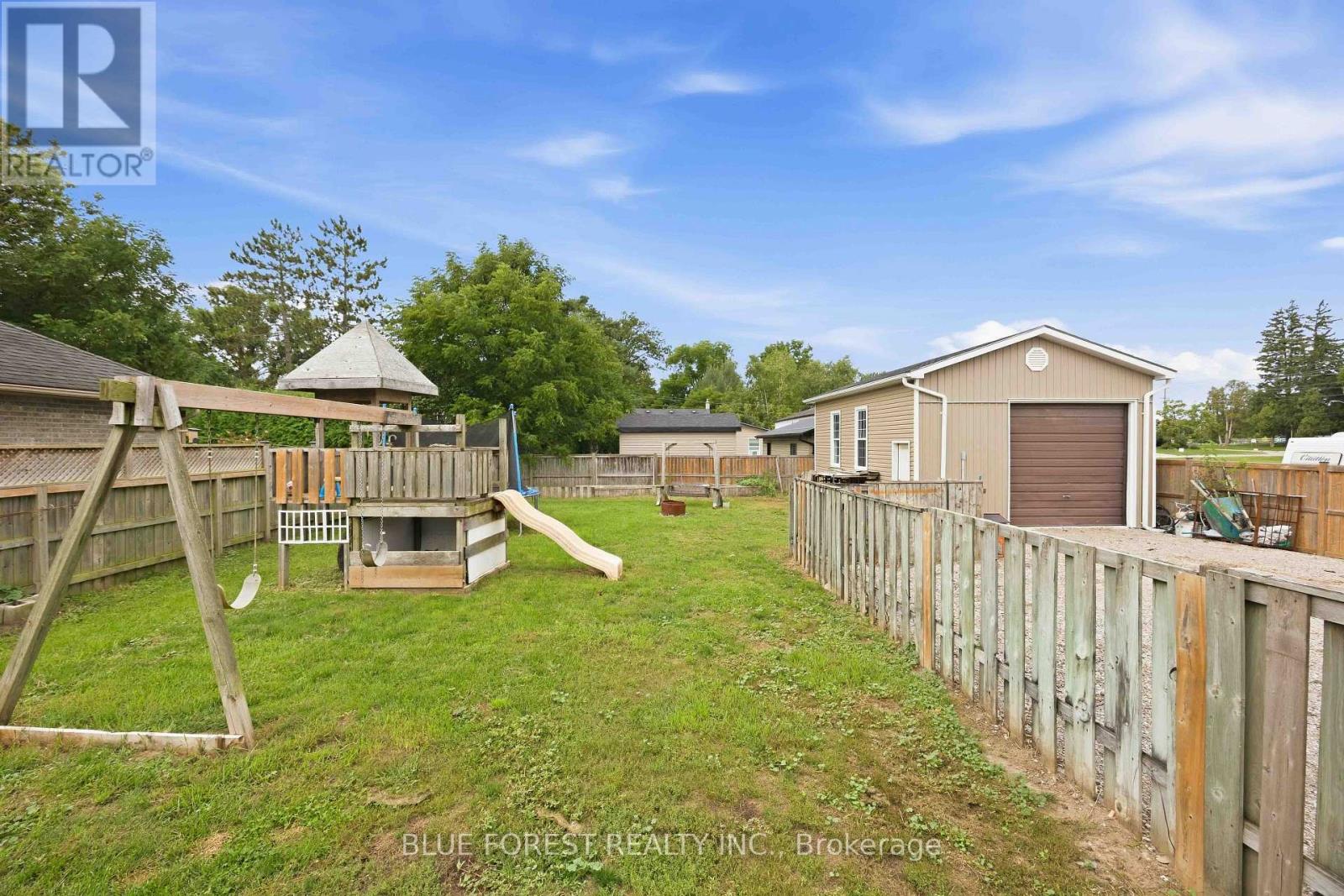 6 YORK STREET - Image 33
