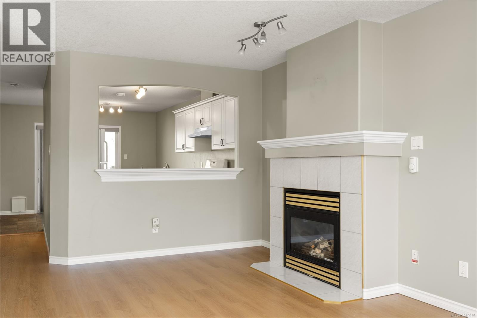 4884 Fairbrook Cres - Image 20