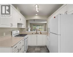4884 Fairbrook Cres, Nanaimo, BC V9T6I6 Photo 17