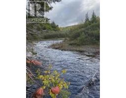 62A Country Road thumbnail 2